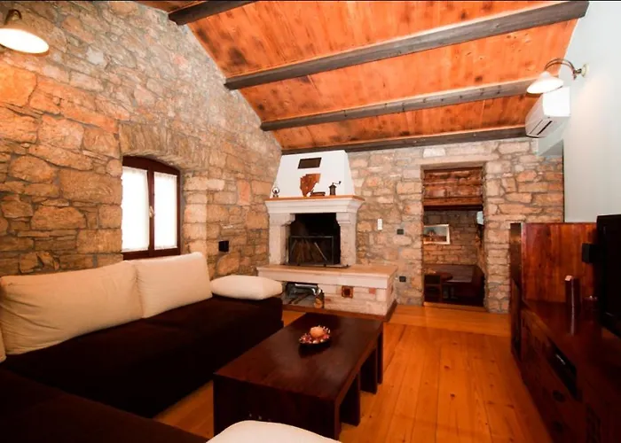 Villa Ulika By *